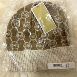 Michael Kors Logo Metallic Knitted Hat *NWT*